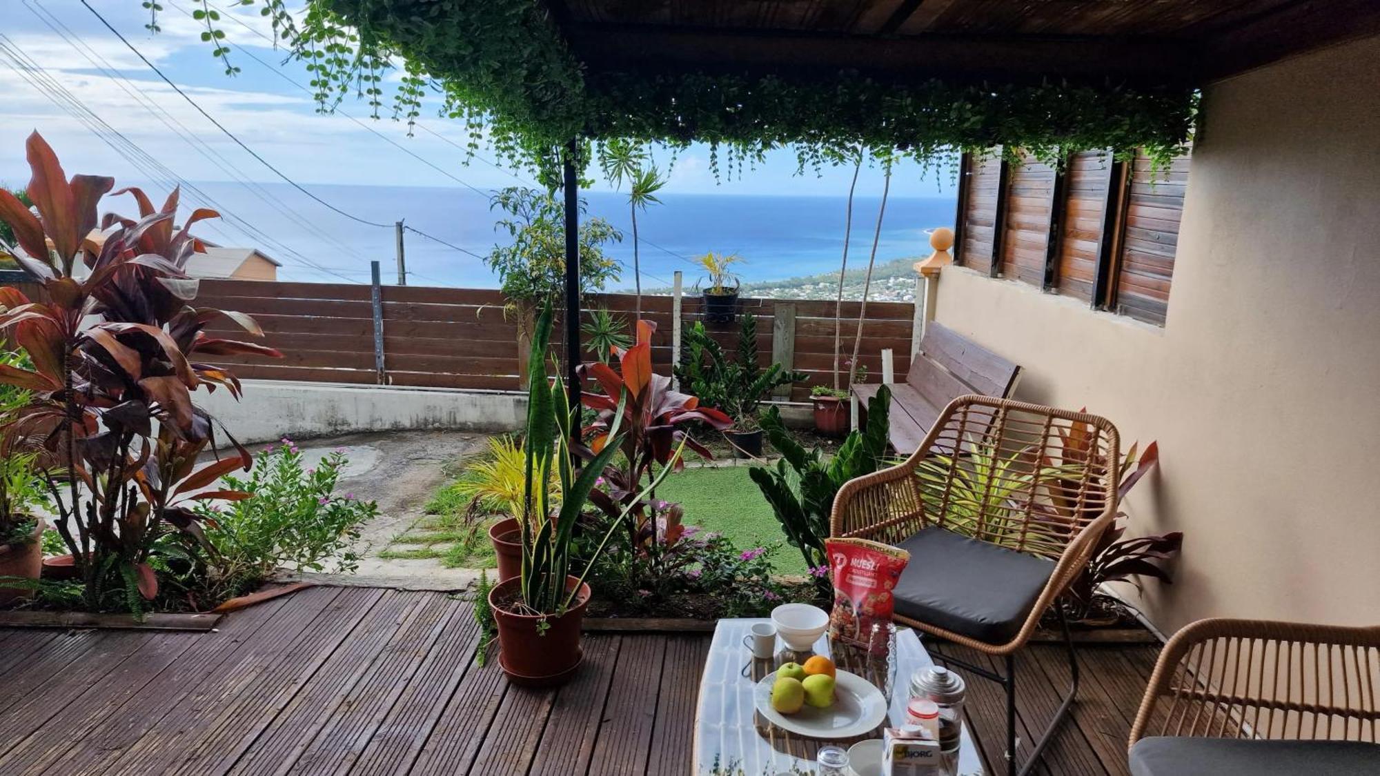 Maison de 2 chambres avec vue sur la mer jardin clos et wifi a Saint paul Extérieur photo