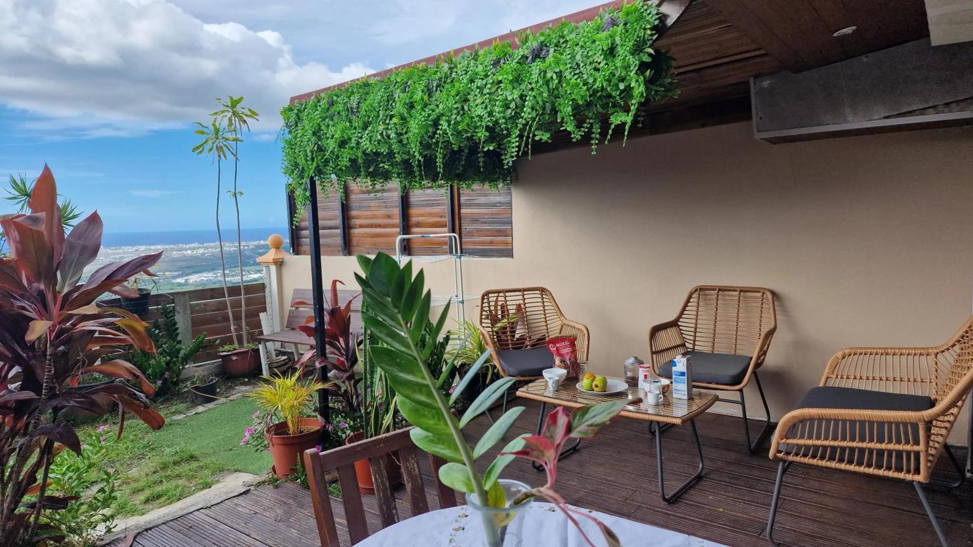 Maison de 2 chambres avec vue sur la mer jardin clos et wifi a Saint paul Extérieur photo